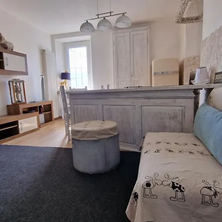 דירה My Holiday- House La Gemma ג'רה לאריו