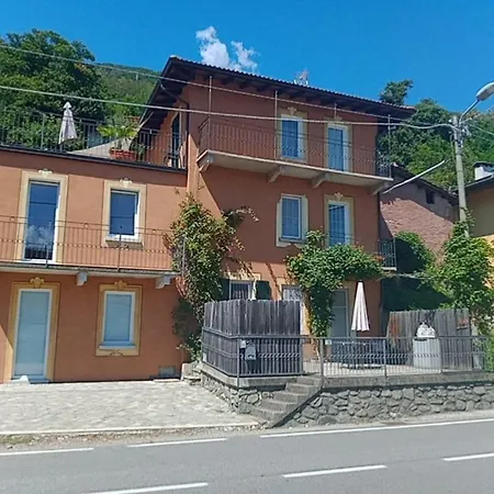 Апартаменты My Holiday- House La Gemma Джера-Ларио