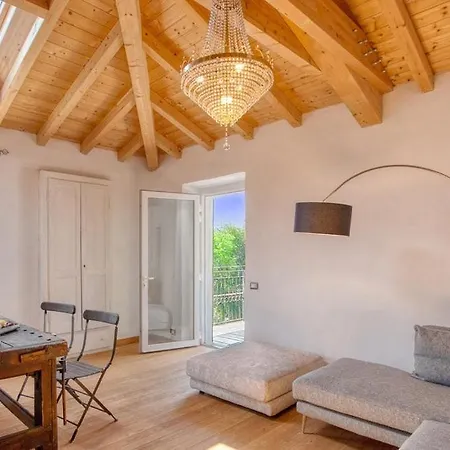 My Holiday- House La Gemma Апартаменты *