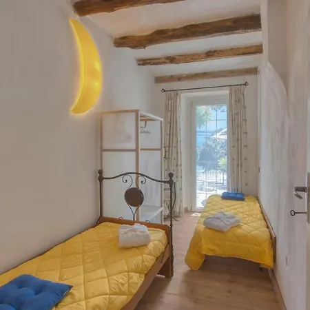 My Holiday- House La Gemma Апартаменты